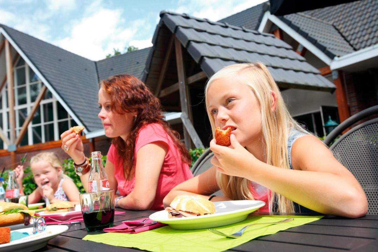 Roompot Landgoed Het Grote Zand Hooghalen Exteriör bild